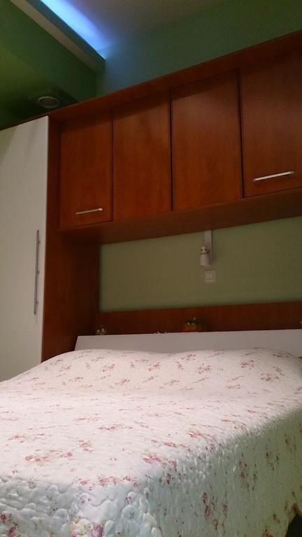 Urban Apartment Μακάρσκα Δωμάτιο φωτογραφία